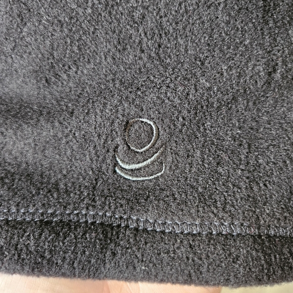 Cuddl Duds Fleece Top with Pockets - Picture 2 of 8
